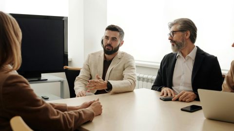 Conflict Resolution at Work: Turning Difficult Moments into ...